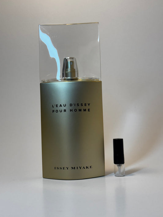 Issey Miyake L'Eau d'Issey Pour Homme Gold Absolute 1ML Sample